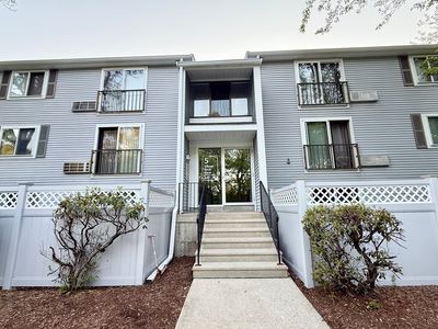 5 Village Rock Ln APT 21