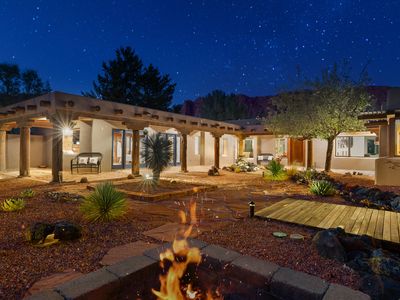 1068 N Shonto Ridge Dr