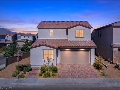 9452 Lunar Ray St