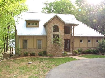 700 Yates Lake Drive Rd