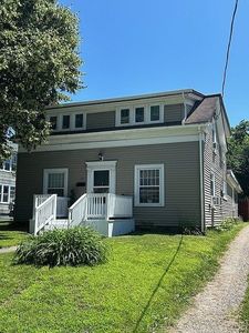 23 Pine St