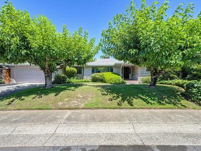 6111 Fordham Way