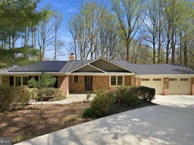 22 Brinkwood Rd