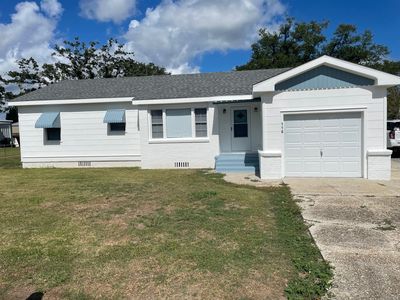 Property at 116 W 129th St, Cut Off, LA