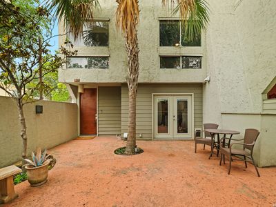 3102 EISENHAUER RD #C26