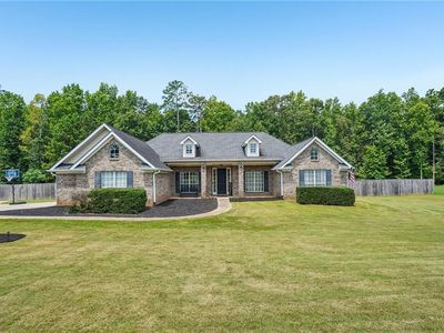 128 Andrea Ln
