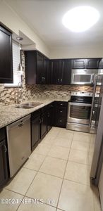 1713 EL CAMINO Road UNIT 3