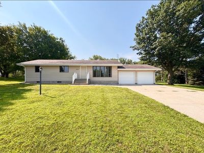 3617 Lakeview Ln