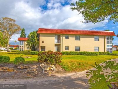 103 Royal Oak Dr # 206