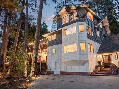 469 Golf Course Rd
