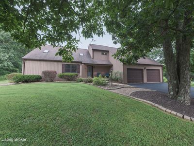 1101 Valley Rd