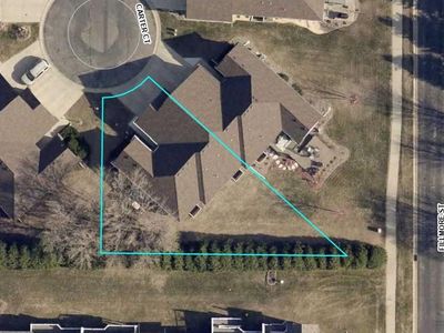 2209 Carter Ct