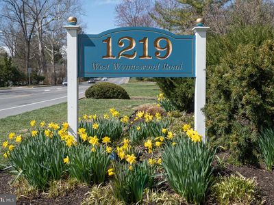 1219 W Wynnewood Rd APT 208
