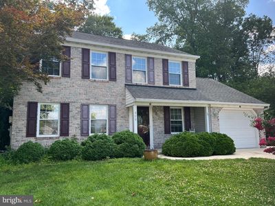 800 May Ct