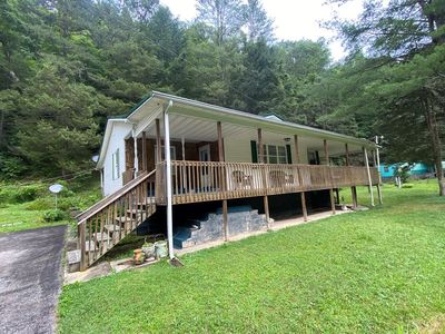 33 Tulip Dr