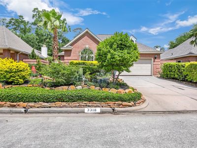 3318 Redwood Lake Dr