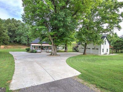 182 Henry Mack Hill Rd
