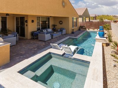 1033 Flagstone Blf