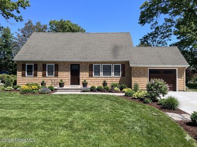 122 Oakwood Place