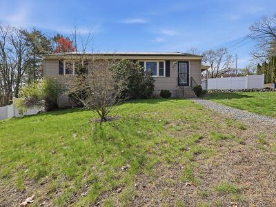 32 Malburn St