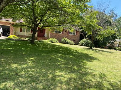 107 Riverview Dr