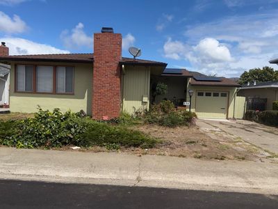 208 Camaritas Ave