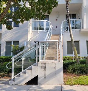 10280 NW 63rd Ter APT 203