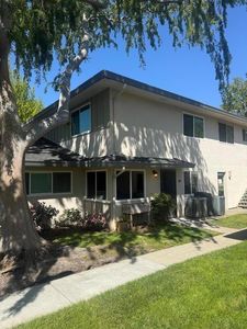 323 E Latimer Ave APT 2