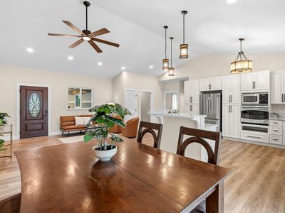 15-1736 7th Ave