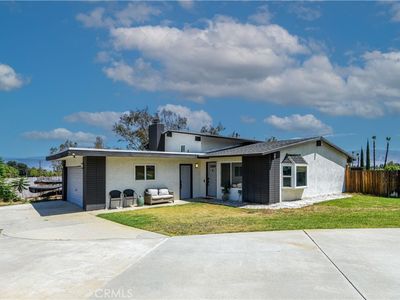 1509 Pamela Cres