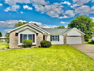 Property at 806 Deer Ridge Xing, Auburn, IN