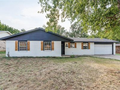 1017 Pinebrook Dr