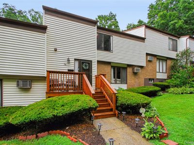 3 Hook Road #74