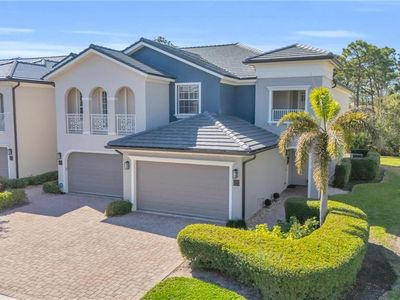 21572 Baccarat LN #204