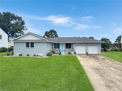 6 Lakeview Dr
