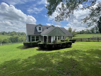 205 Providence Ln