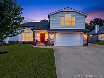 8906 N 124th East Ave