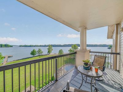 12100 Two Rivers Drive #Ph-f
