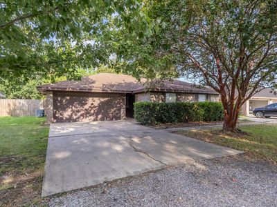 170 Circle Dr