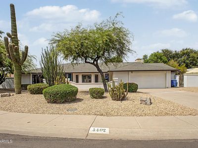 5402 E LAUREL Lane