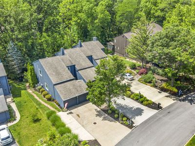 3931 Hilltop Dr
