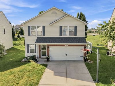 3881 White Cliff Way