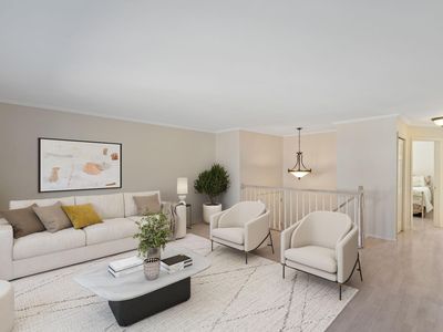 6140 Creek View Trl