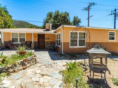 40202 Calle El Clavelito
