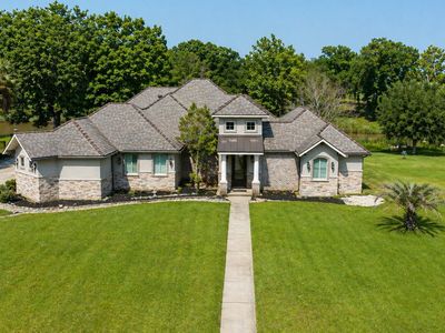 1008 Kern Dr