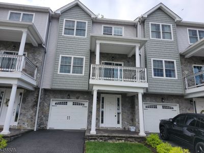 65 Halina Ln