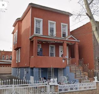 524 Chester St