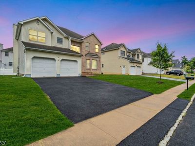 42 Leah Way