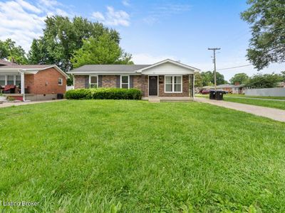 1501 Sadie Ln