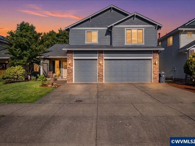 2333 Mountain River Dr